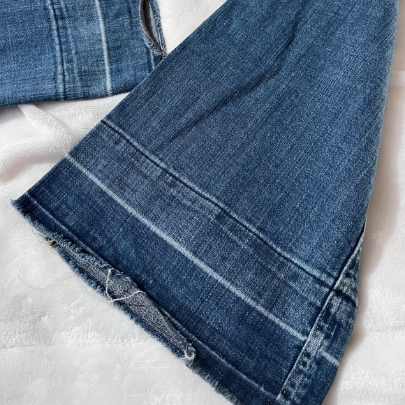 Hardly worn flared Seven for all mankind jeans - Picture 6 of 11
